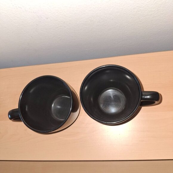 Corelle Stoneware Black Mugs - Set of 2 - Made in China - Oven/Microwave Safe - Picture 4 of 5